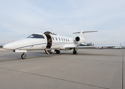 Bombardier Learjet 40XR